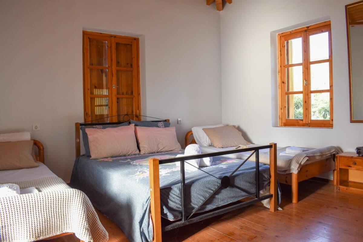 Coastal Stone Residence With Spectacular Scenery Kitriaí エクステリア 写真