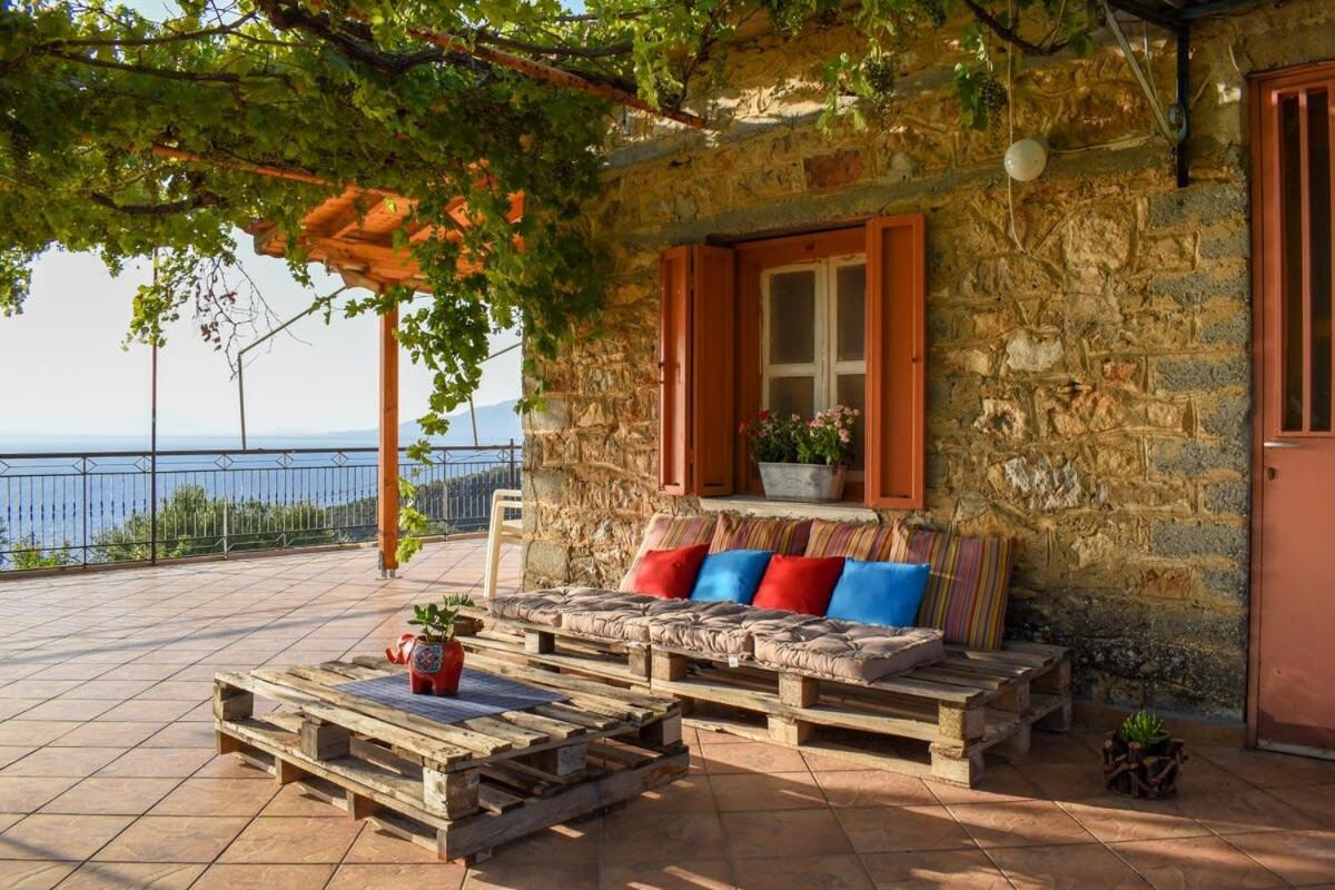 Coastal Stone Residence With Spectacular Scenery Kitriaí エクステリア 写真