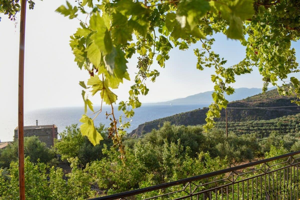 Coastal Stone Residence With Spectacular Scenery Kitriaí エクステリア 写真